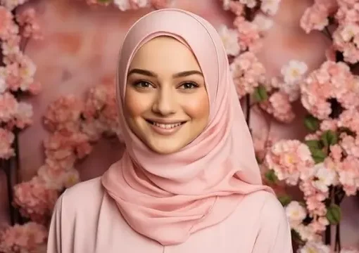 Tren Ragam Warna Pakaian Muslimah, Apakah Termasuk Tabarruj Tanda Kiamat?