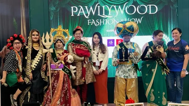 Pawllywood Fashion Show Digelar Megah Ala Nuansa Bollywood di IIPE 2024